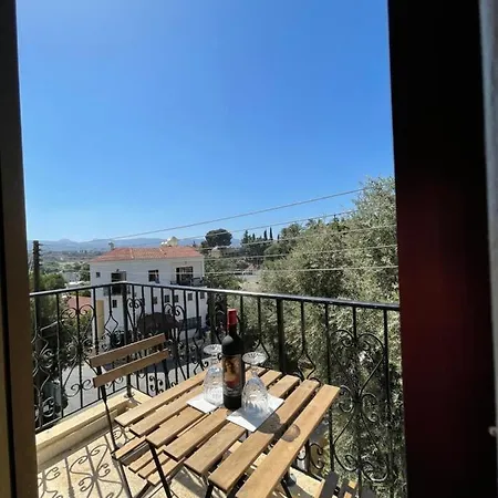 Kings Square شقة *