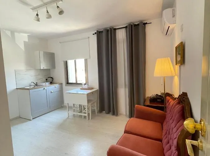 Kings Square * Πόλη