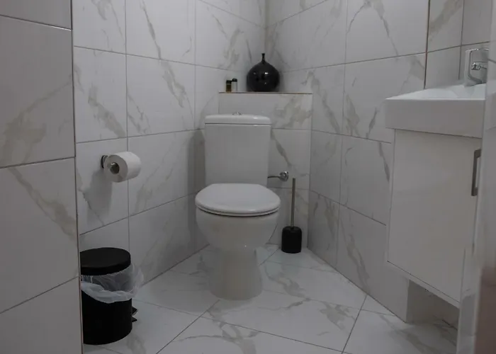 Kings Square Apartamento Polis